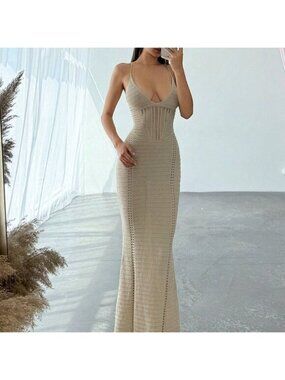 Khaki Elegant Women's Deep V-Neck Spaghetti Strap Backless Crochet Dress